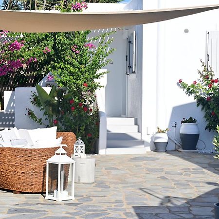 Corina Studios-Apartments Naoussa Exterior foto