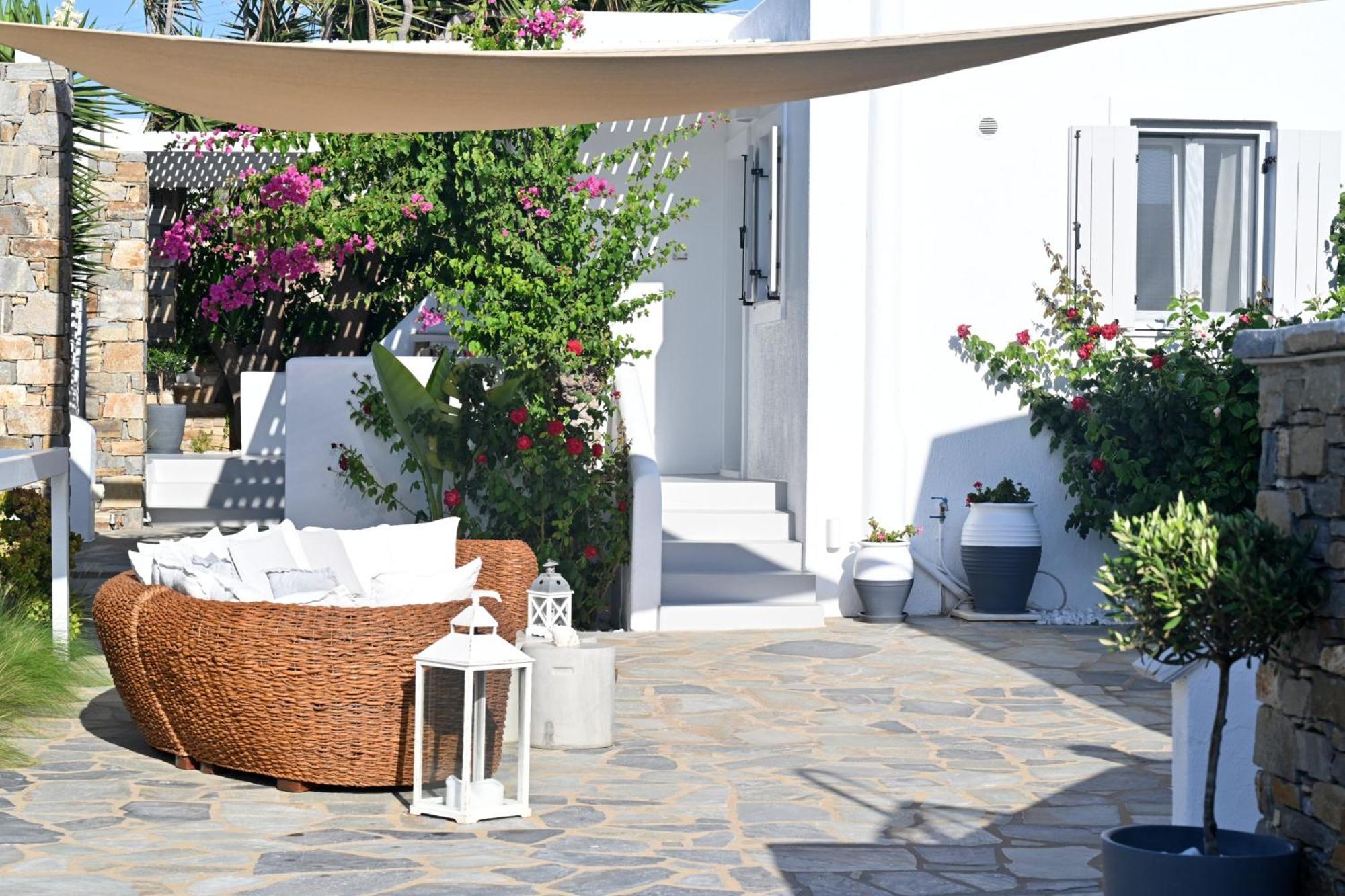 Corina Studios-Apartments Naoussa Exterior foto